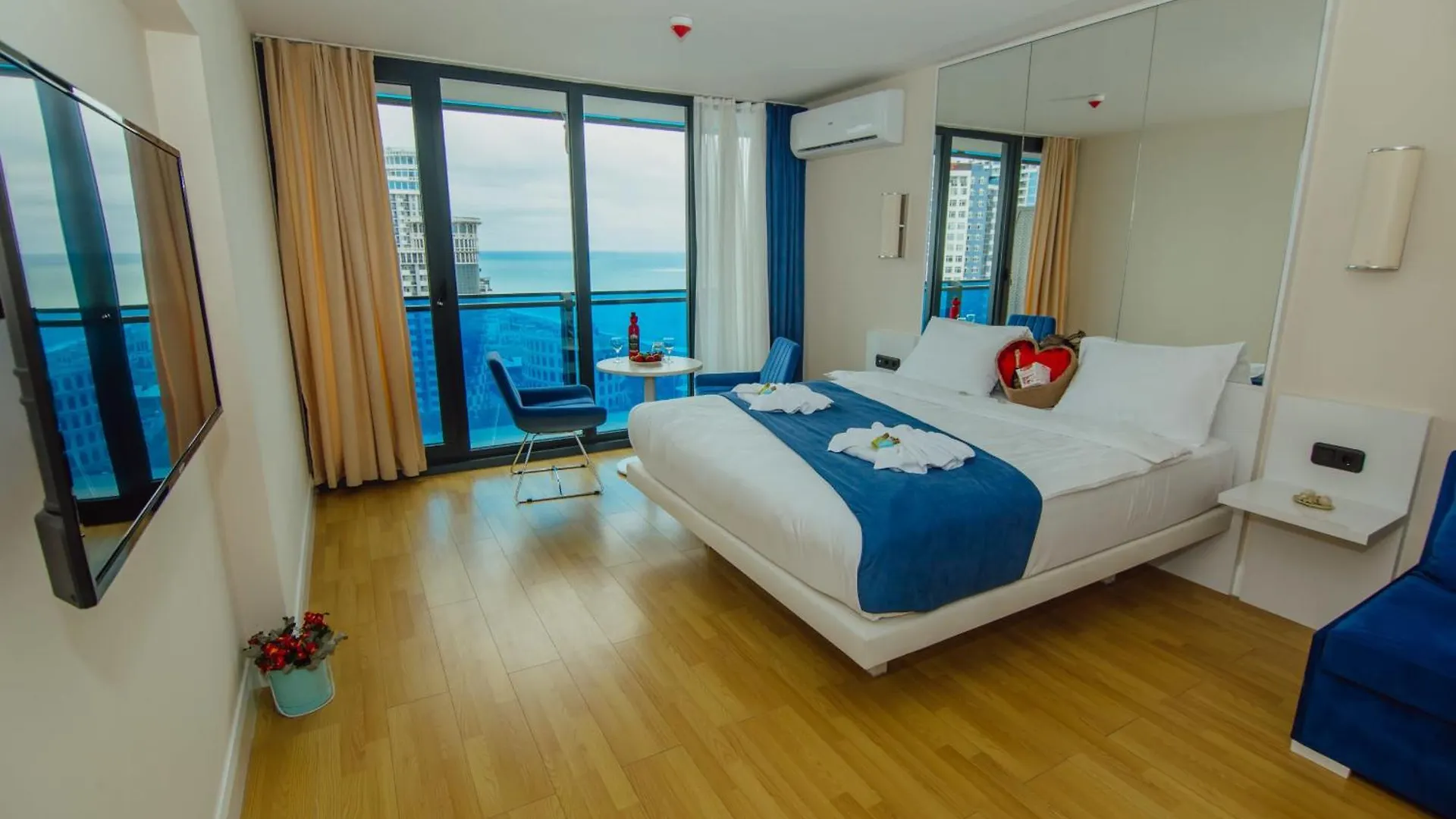 Panorama Orbi City Hotel Batumi Apartament