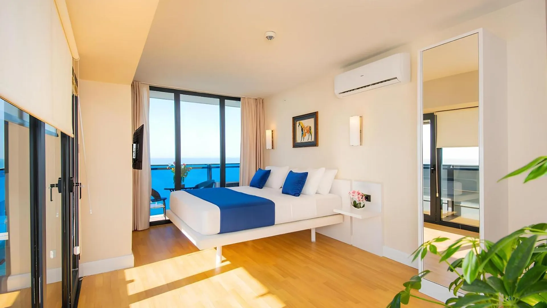 Panorama Orbi City Hotel Batumi 0*,
